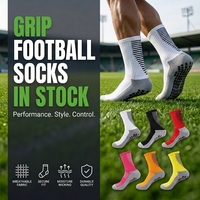 Chaussettes de football pour enfants en stock, faible MOQ, respirantes, tricotées, montantes, avec grip antidérapant en silicone pour jeunes