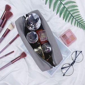 Nouvelle conception, sac de toilette carré en tissu gaufré uni, sac cosmétique à fermeture éclair en treillis, sac à maquillage - Product Image 4
