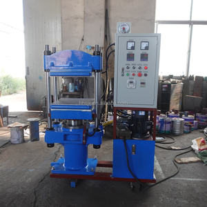 Machine de fabrication de semelles de chaussures, machine de pressage à chaud pour sandales en EVA, machine de vulcanisation hydraulique, presse de durcissement pour sandales en mousse - Product Image 1