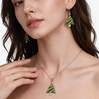 Parure de bijoux émaillés Arbre de Noël pour femme, collier et boucles d'oreilles pendantes en strass de cristal, cadeau de fête de Noël et Nouvel An
