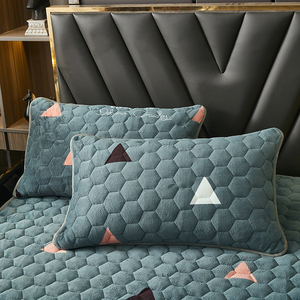 Drap-housse en coton peluche au lait avec housse de protection pour couvre-lit pour matelas domestique - Product Image 6