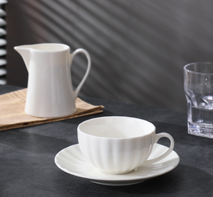 Ensemble tasse et soucoupe en porcelaine blanche personnalisé pour hôtel, restaurant, mariage, vente en gros - Product Image 6