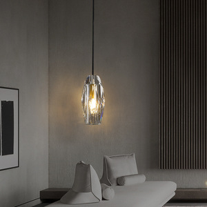 โคมไฟระย้าคริสตัลดีไซน์หรูหราจากนักออกแบบรุ่นใหม่ คอลเลคชั่นเพชร สำหรับบาร์/บาร์เงียบสงบ - Product Image 4