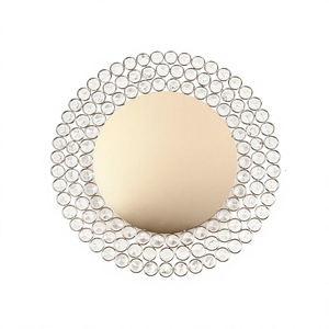 Assiette décorative en métal doré et cristal pour la maison, l'hôtel et le restaurant, à prix abordable - Product Image 1
