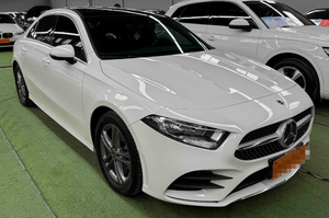 <span class=keywords><strong>Mercedes</strong></span>-Benz A180L 2022 <span class=keywords><strong>Sport</strong></span> Voiture d'occasion - Product Image 3