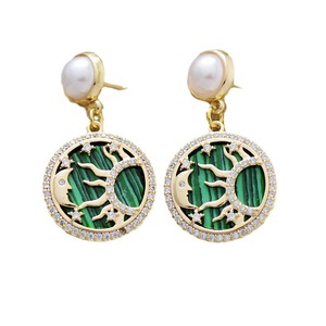 Boucles d'oreilles pendantes de luxe en malachite, perles et zircon, motif constellation, bijoux de soirée, couleur paon, sertissage clos en alliage de zinc - Product Image 5