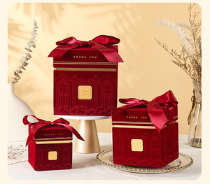 Boîte à souvenirs en velours rouge |   Boîte à bonbons et à dragées de <span class=keywords><strong>mariage</strong></span> personnalisée, logo personnalisable - Product Image 1