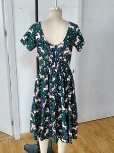 Robe patineuse mi-longue en mousseline de soie à imprimé floral licorne <span class=keywords><strong>chic</strong></span> avec col carré Style doux et logo avant pour les fêtes d'été à thème - Product Image 4