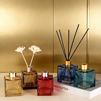 Bestseller - Bouteille d'aromathérapie carrée de 200 ml, diffuseur d'huiles essentielles coloré, verre sodocalcique transparent, soufflage entièrement automatique