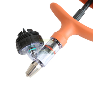 <span class=keywords><strong>Jeringa</strong></span> Continua Importada con Soporte para Botella Ajustable para Vacunas <span class=keywords><strong>de</strong></span> Pollos, Patos, Ganado Vacuno, Ovino y Porcino - Product Image 4