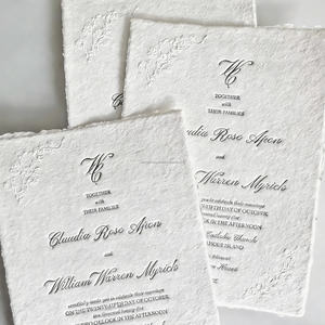 Juego de invitaciones de boda hechas a mano con borde decorativo, envoltura de papel vegetal, cinta y sello de cera, invitación elegante y lujosa - Product Image 1