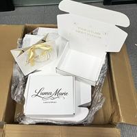 Boîtes d'emballage personnalisées noires et roses pour produits, papier de soie ou papier cadeau et cartes de remerciement