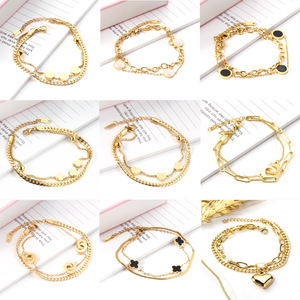 Pulsera de Doble Capa en Acero Inoxidable con Baño de Oro de 18k, Diseño Geométrico de Corazón, Apilable, para Mujer - Product Image 1