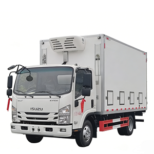 Camion Isuzu KV100 per il trasporto di pulcini, pollame vivo e bestiame, con rimorchio ventilato a doppia temperatura - Product Image 1