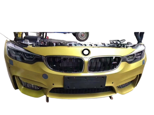 Sistemas de carrocería para automóviles Parachoques delantero universal con radiador para <span class=keywords><strong>BMW</strong></span> M3 F80 M4 F82 F83 El automóvil incluye recortes de luz antiniebla Condición usada - Product Image 2