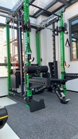 Station de sport commerciale tout-en-un multi-fonctionnelle Smith Machine Power Squat Rack Cable Crossover Trainer Triceps Usage domestique