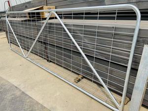 Panneau de clôture en <span class=keywords><strong>mouton</strong></span> galvanisé de haute qualité Clôture de sécurité de jardin à cadre en fer/acier/<span class=keywords><strong>bois</strong></span> pour utilisation de porte de ferme ou d'allée - Product Image 4