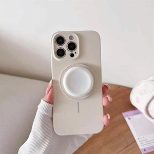 <span class=keywords><strong>Cover</strong></span> in <span class=keywords><strong>Silicone</strong></span> di Alta Qualità con Supporto per Ricarica Wireless e Stand per <span class=keywords><strong>iPhone</strong></span> <span class=keywords><strong>13</strong></span> 14 15 16 17 Plus <span class=keywords><strong>Pro</strong></span> <span class=keywords><strong>Max</strong></span> - Product Image 1