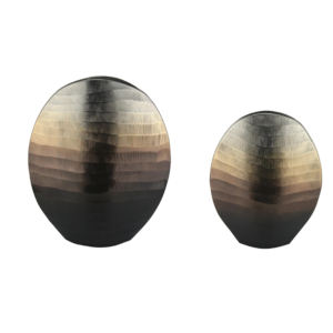 Vases à fleurs abstraits en aluminium pour la décoration de maison d'hôtels et de restaurants Vases de table en métal aluminium antique en laiton pour la décoration de jardin - Product Image 4