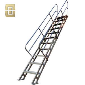 Échelle escamotable galvanisée à chaud pour entrepôt, avec marchepieds amovibles et sécurité renforcée - Product Image 1
