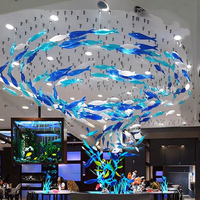 Lustre d'aquarium en forme de banc de poissons rectangulaire personnalisé, art lumineux créatif pour le bureau et le hall d'hôtel, luminaires suspendus en verre