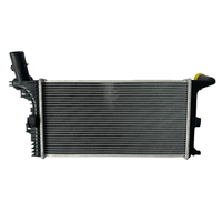 Nouveau radiateur professionnel en aluminium robuste avec réservoirs en plastique OE 9735000903 pour moteur Mercedes-Benz ATEGO 815 1317 1517