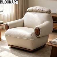 Fauteuil d'appoint moderne en cuir véritable avec accoudoirs en bois ciré blanc ton noyer