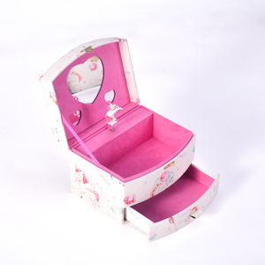 Moderna Scatola Musicale Rettangolare in Pelle PU per Bambini con Chiusura a Chiave, Design Unicorno Bianco, Portagioie - Product Image 3