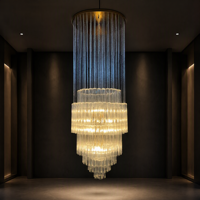 Lustre en verre de luxe, style nordique minimaliste, pour salle à manger, club-house, loft, hôtel, villa, éclairage d'escalier, style postmoderne