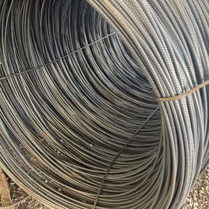 HRB400 Güte Klasse Durchmesser 6mm 8mm 10mm Warmgewalzter Schwarzer Stahlbewehrungsstab in Rolle 12m Länge ASTM/AISI Standard für Bauarbeiten - Product Image 6