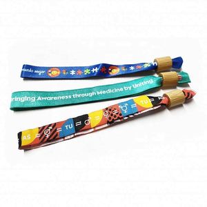 Pulseras Personalizadas de Tela Reciclada RPET para Festivales, con Cierre de Bambú - Product Image 3