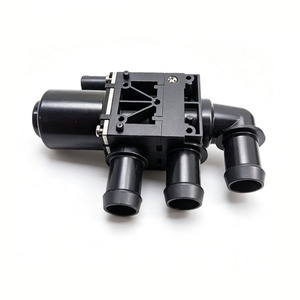 Válvula de cambio de refrigerante eléctrica, válvula de control del sistema de refrigeración, compatible con BMW F01 F02 F10 F11 F25 F26 X3 X4 X5 11538572508 - Product Image 1