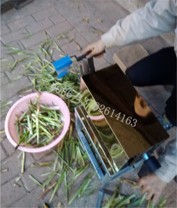 Máquina peladora <span class=keywords><strong>de</strong></span> <span class=keywords><strong>brotes</strong></span> <span class=keywords><strong>de</strong></span> <span class=keywords><strong>bambú</strong></span> fresco Manual comercial pequeño <span class=keywords><strong>precio</strong></span> al por mayor/máquina <span class=keywords><strong>de</strong></span> eliminación <span class=keywords><strong>de</strong></span> piel <span class=keywords><strong>de</strong></span> <span class=keywords><strong>brotes</strong></span> <span class=keywords><strong>de</strong></span> <span class=keywords><strong>bambú</strong></span> manual - Product Image 3