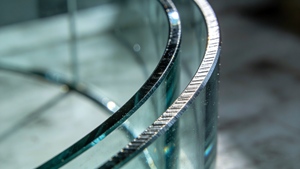 Verre trempé courbé à faible émissivité - Verre de sécurité pour rampes architecturales et balustrades de véranda - Product Image 3