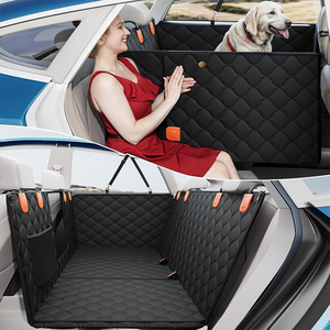 Vente en gros Housse de siège arrière de <span class=keywords><strong>voiture</strong></span> <span class=keywords><strong>pour</strong></span> animaux de compagnie de qualité supérieure avec cloison matelassée et poches de rangement adaptées aux passagers - Product Image 1