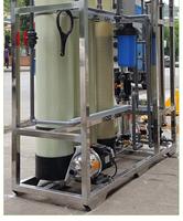 Installation industrielle de traitement d'eau par osmose inverse (RO) – Machine à eau pure avec pompe, sable de quartz, charbon actif et adoucisseur pour prétraitement