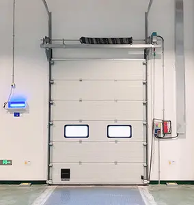 Puerta de elevación por secciones industrial resistente al viento, diseño de puerta corredera