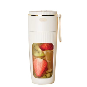 Centrifugeuse à fruits électrique 10 lames alimentée par USB Mixeur portable Mélangeur de smoothie Extracteur de glace pilée Capacité domestique 600ml - Product Image 1