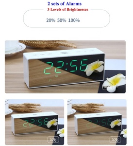 Jam Alarm meja listrik <span class=keywords><strong>LED</strong></span> pabrik, Jam Alarm dengan Mode celup dua port USB <span class=keywords><strong>Timer</strong></span> permukaan cermin untuk dekorasi Makeup Modern kamar tidur - Product Image 3