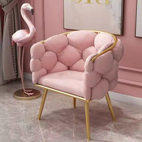 Fauteuil d'appoint de luxe pour salon, en velours vert avec pieds en métal doré, dernière collection