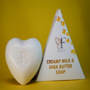 Jabón de Baño con Leche y Manteca de Karité, Fórmula Cremosa Hidratante Enriquecida con Vitaminas A, E y F, para una Piel Suave y Sedosa - Product Image 4