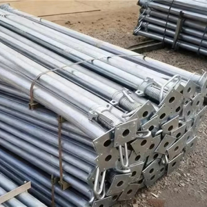 Étais de coffrage fiables avec étais réglables et manchons de support pour travaux lourds de bétonnage sur les chantiers de construction de tours de bureaux - Product Image 1