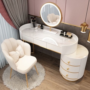 Tocador de Estilo Nórdico de Lujo Ligero, Mesa de Maquillaje de Alta Gama para Celebridades de Internet, Dormitorio Moderno con Almacenamiento Retráctil - Product Image 2