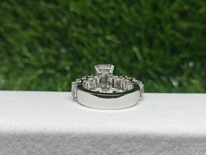 Bague en diamant cultivé en laboratoire sur mesure, or 14 carats, taille ronde, fantaisie, luxe, pour homme, RIZTA JEWELS, diamant rond couleur D E - Product Image 3