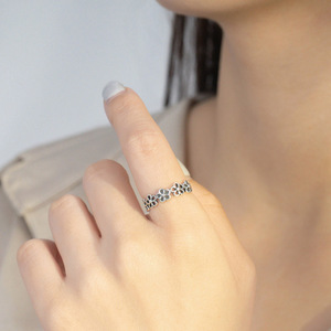 Bracelet tibétain en argent avec fleurs, bijoux unisexes en alliage pour un usage quotidien F1588 - Product Image 4