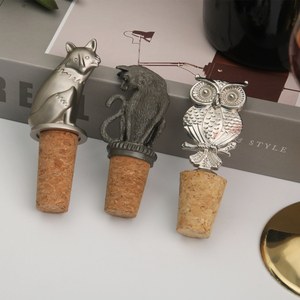 Custom Wine Cork Bottle Cap Stopper Mini Wooden Glod Pink Vinc <strong>Cat</strong> Wine Cork Mix With <strong>Figurine</strong> - Product Image 6