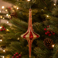 Maßgefertigter Handgeblasener Glas-Eiszapfen Weihnachtsbaumschmuck Rot und Gold Vintage Umweltfreundlich Handbemalte Feiertagsbaum-Dekoration