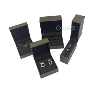 Cajas de Piel Sintética PU de Primera Calidad, Color Negro, Personalizadas al por Mayor, para Collares, Pulseras, Anillos, Pendientes, Joyería - Product Image 4