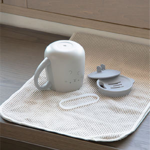 Taza de Café Aislada de Acero Inoxidable con Diseño Atractivo y Asa Ergonómica Grande - Product Image 4