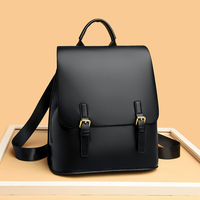 Sac à dos pour femme en cuir PU color block avec rabat, boucle dorée, port multi-positions, sangle réglable, grande capacité, vintage et élégant